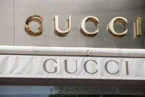 gucci spa ownership|current owner of gucci.